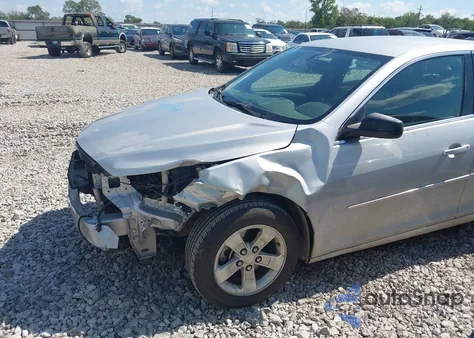 2013 Chevrolet Malibu 1Ls из США, поврежденный, VIN 1G11B5SA1DF199735